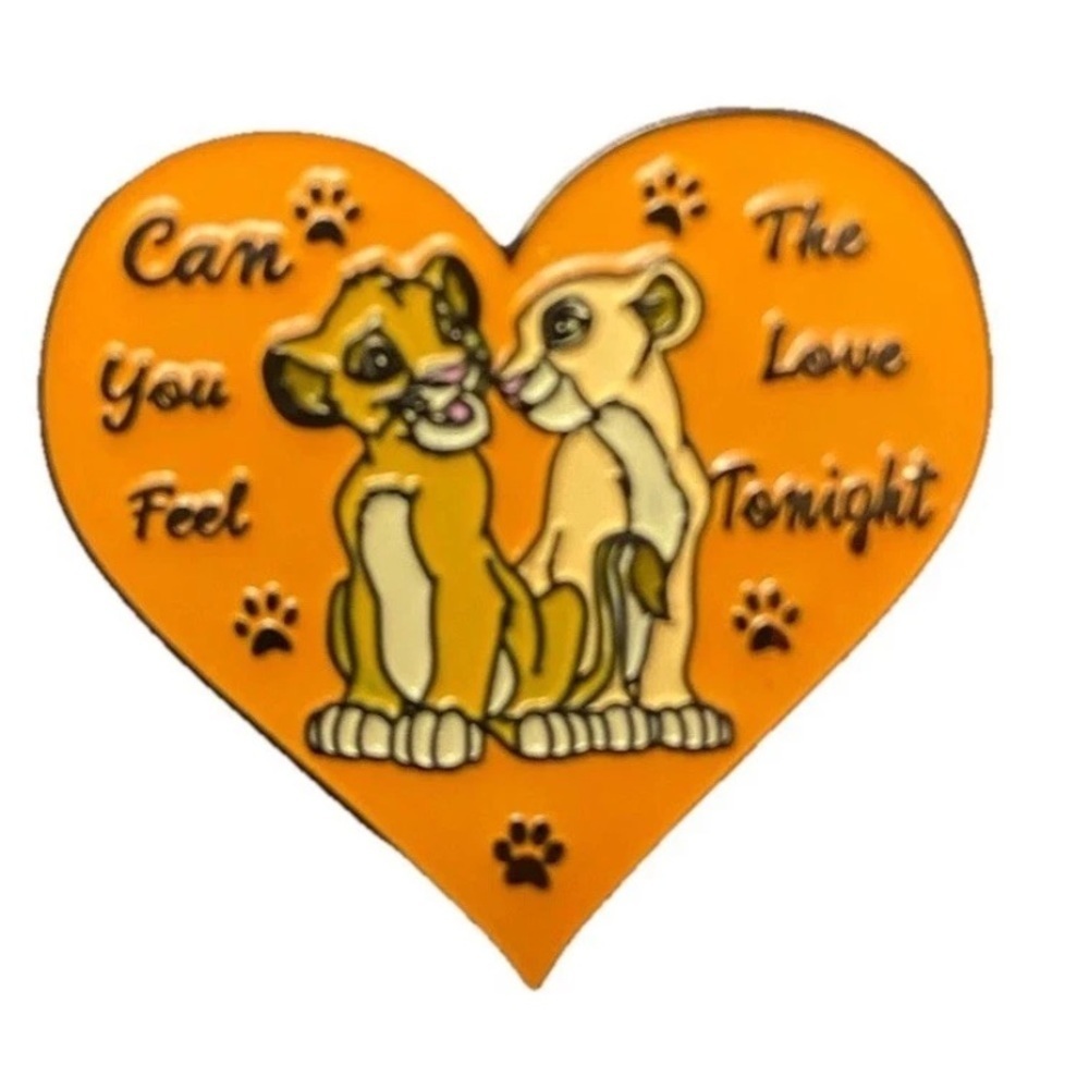 Disney The Lion King Trading Pin Simba Nala Heart Can You Feel The Love Tonight